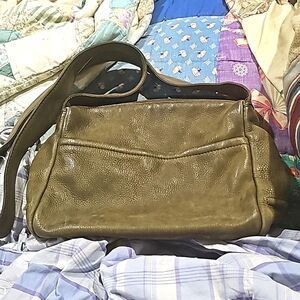 Vintage olive green leather purse